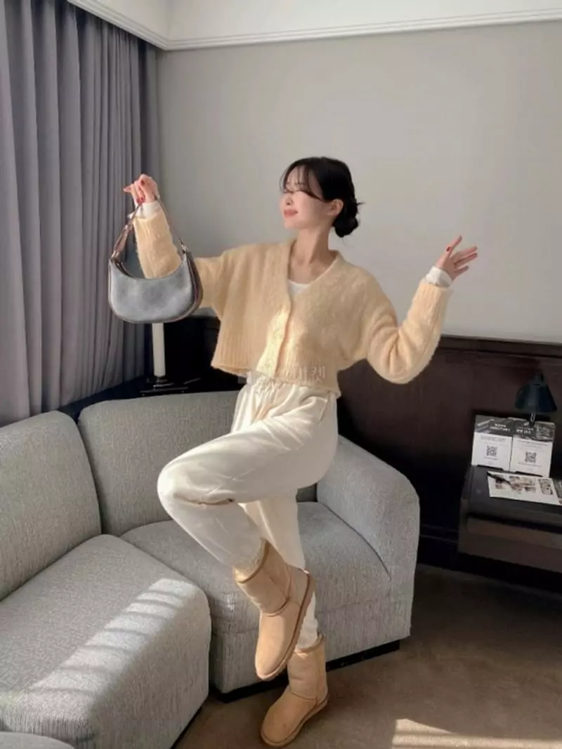 Lovemoment - Korean Women Fashion - #momslook - Brush Cardigan - 7