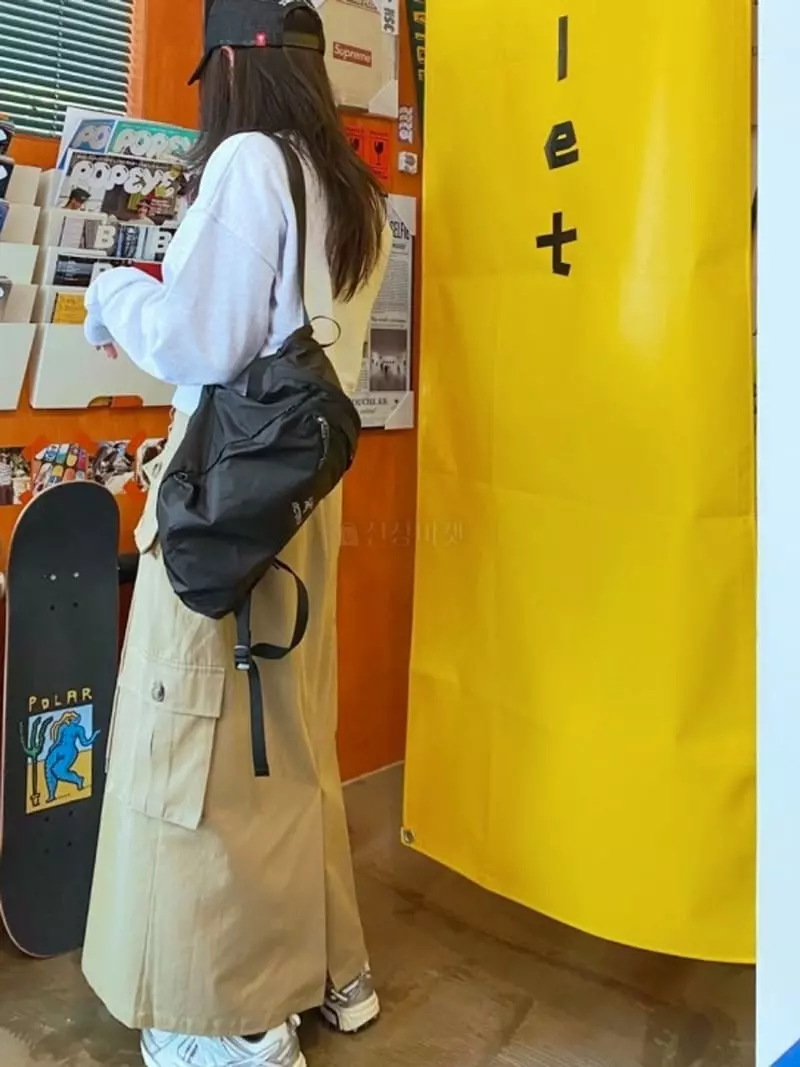 Lovemoment - Korean Women Fashion - #pursuepretty - Vents Cargo Skirt - 11