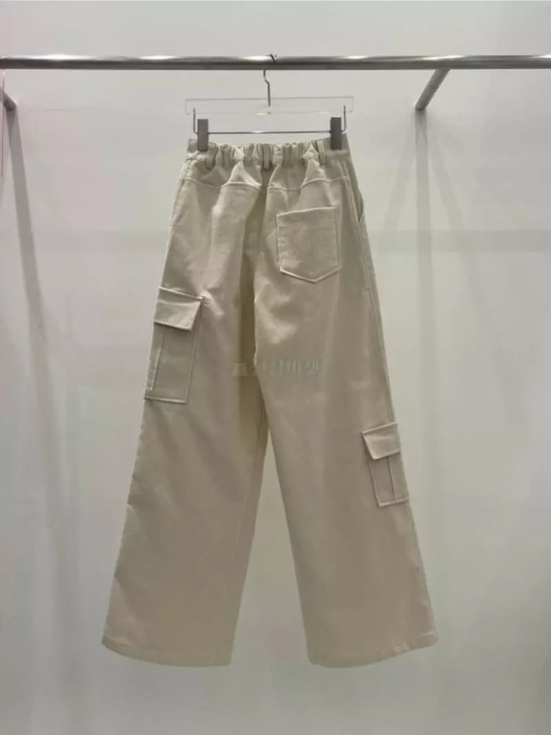 Lovemoment - Korean Women Fashion - #shopsmall - Rib Pocket Pants - 10