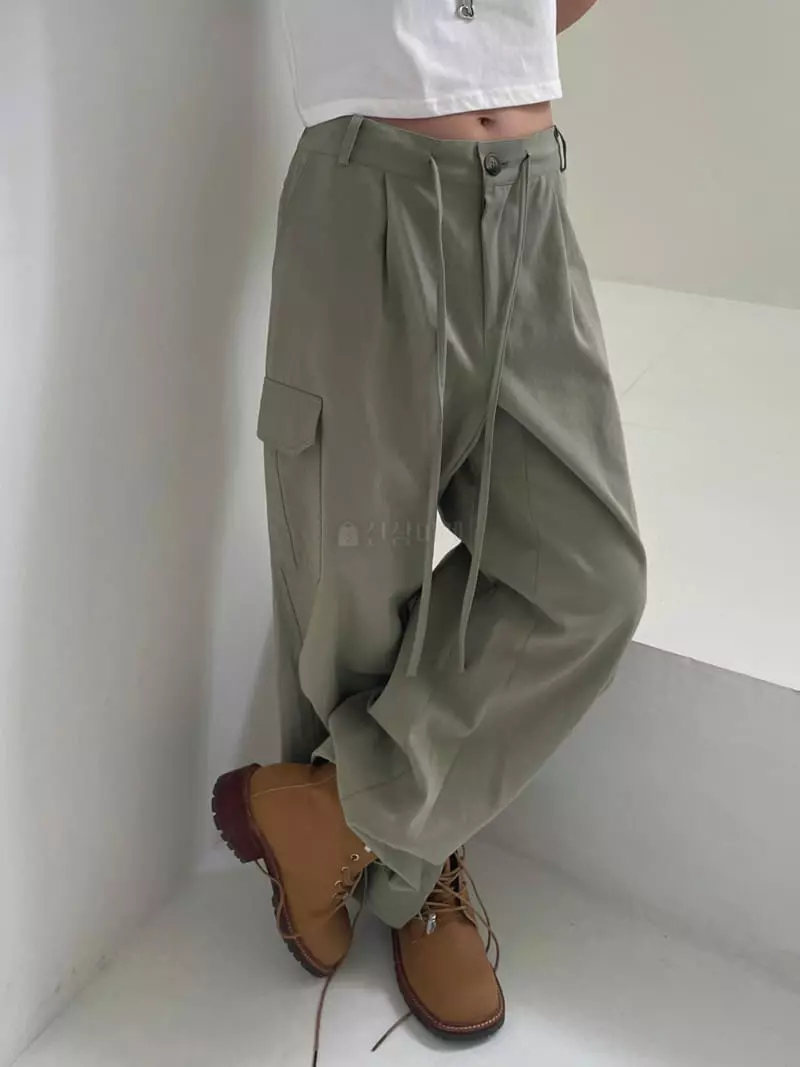 Lovemoment - Korean Women Fashion - #shopsmall - Weat Cargo Pants - 7