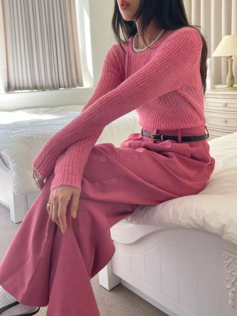 Lovemoment - Korean Women Fashion - #womensfashion - Love Rib Knit Tee - 2