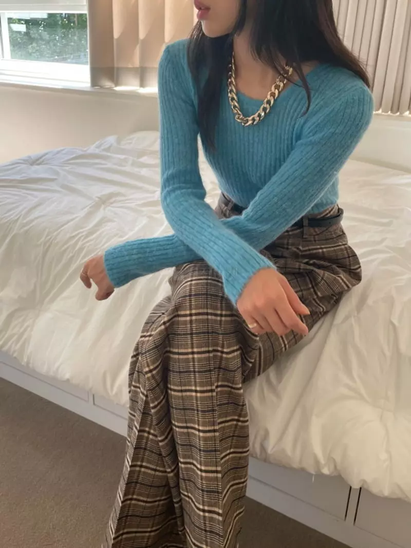 Lovemoment - Korean Women Fashion - #momslook - Love Rib Knit Tee - 4