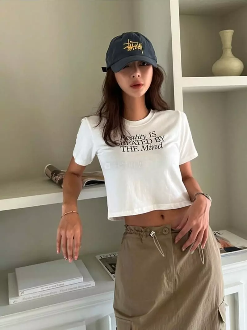 Lovemoment - Korean Women Fashion - #womensfashion - Ma Crop Tee - 3