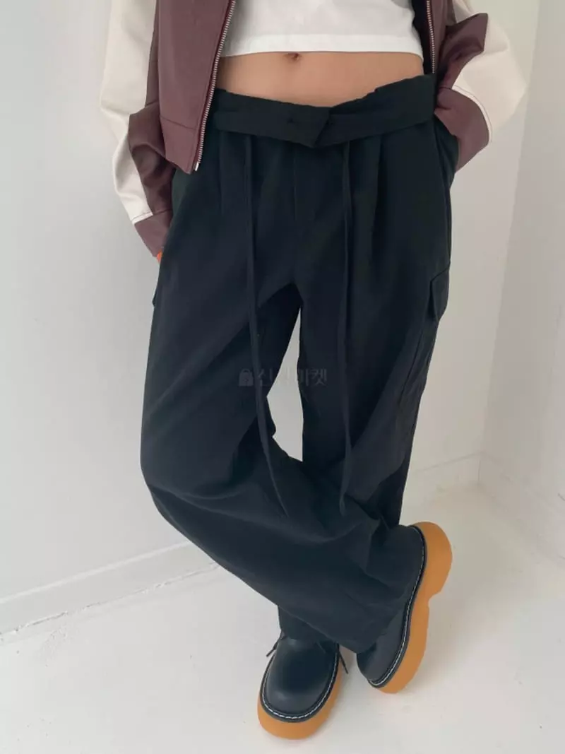 Lovemoment - Korean Women Fashion - #womensfashion - Weat Cargo Pants