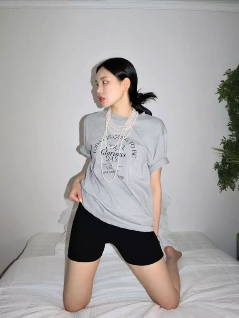 Lovemoment - Korean Women Fashion - #womensfashion - Enjoy Tee - 2