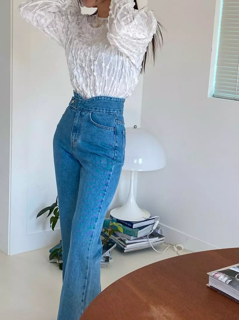 Made - Korean Women Fashion - #momslook - Creamy Blouse - 10
