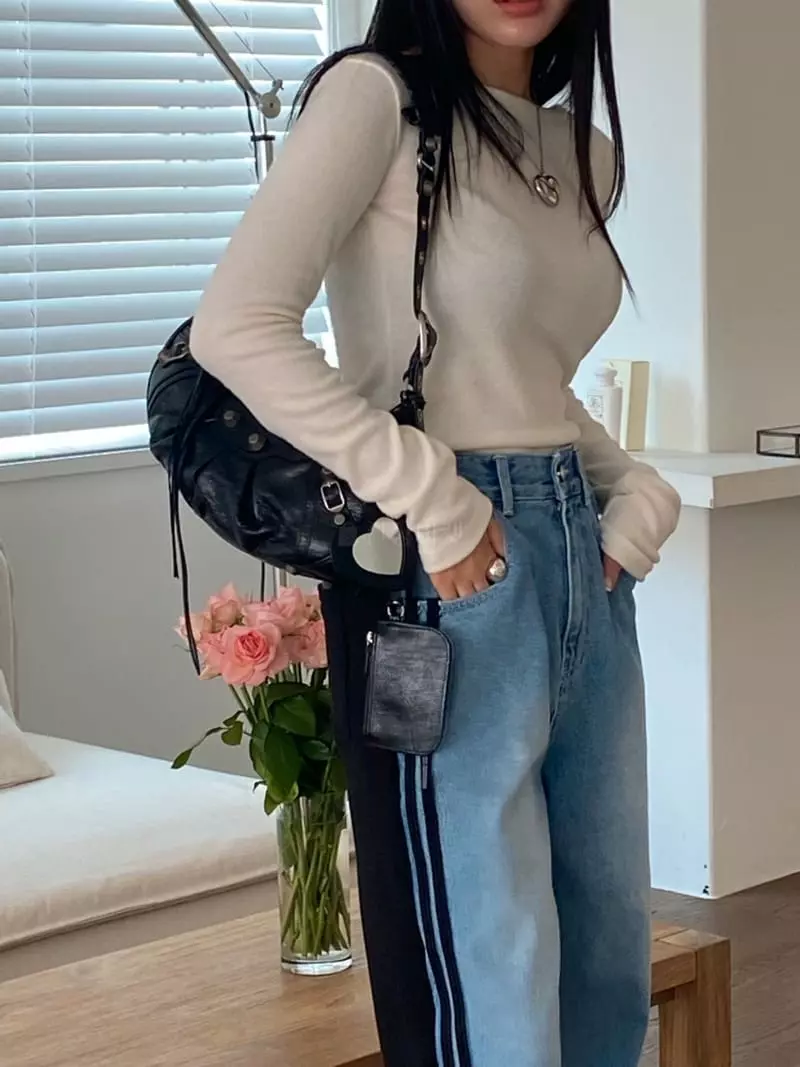Made - Korean Women Fashion - #momslook - Neck Tee - 9