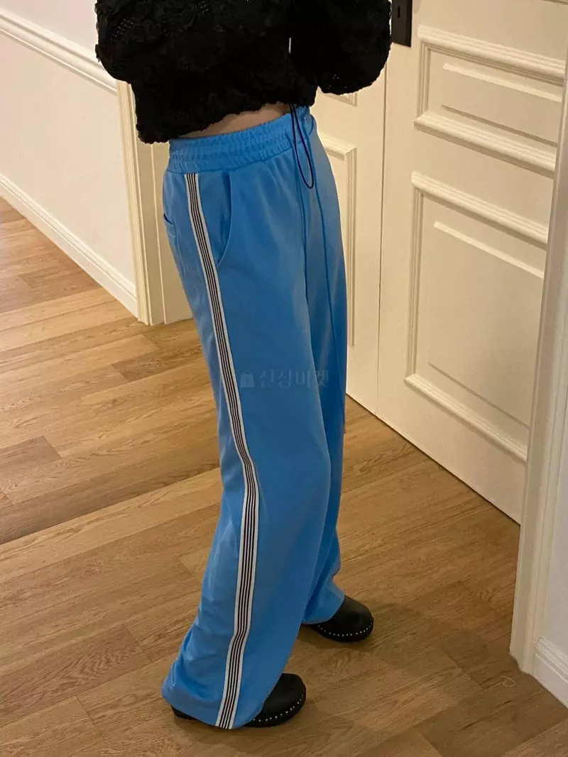 Made - Korean Women Fashion - #vintagekidsstyle - Line Pants - 4