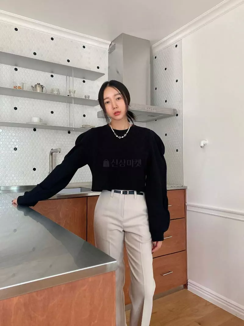 Made - Korean Women Fashion - #thatsdarling - Wiggle Tee - 10