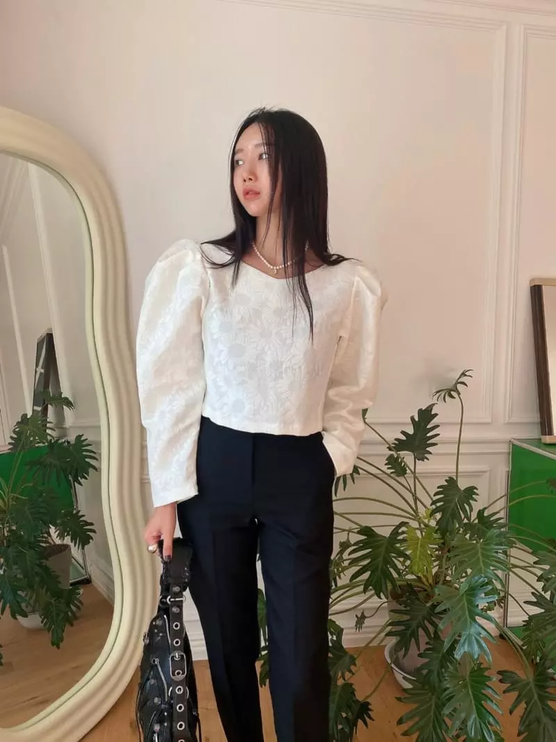 Made - Korean Women Fashion - #thatsdarling - Howl Blouse - 6