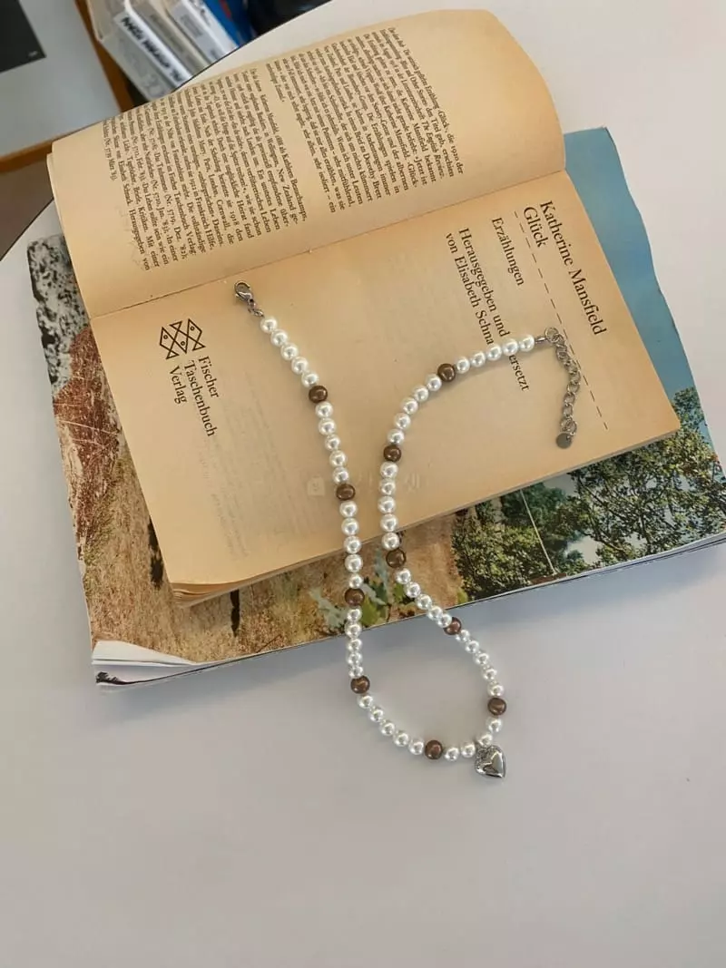 Made - Korean Women Fashion - #womensfashion - Brown Pearl Necklace