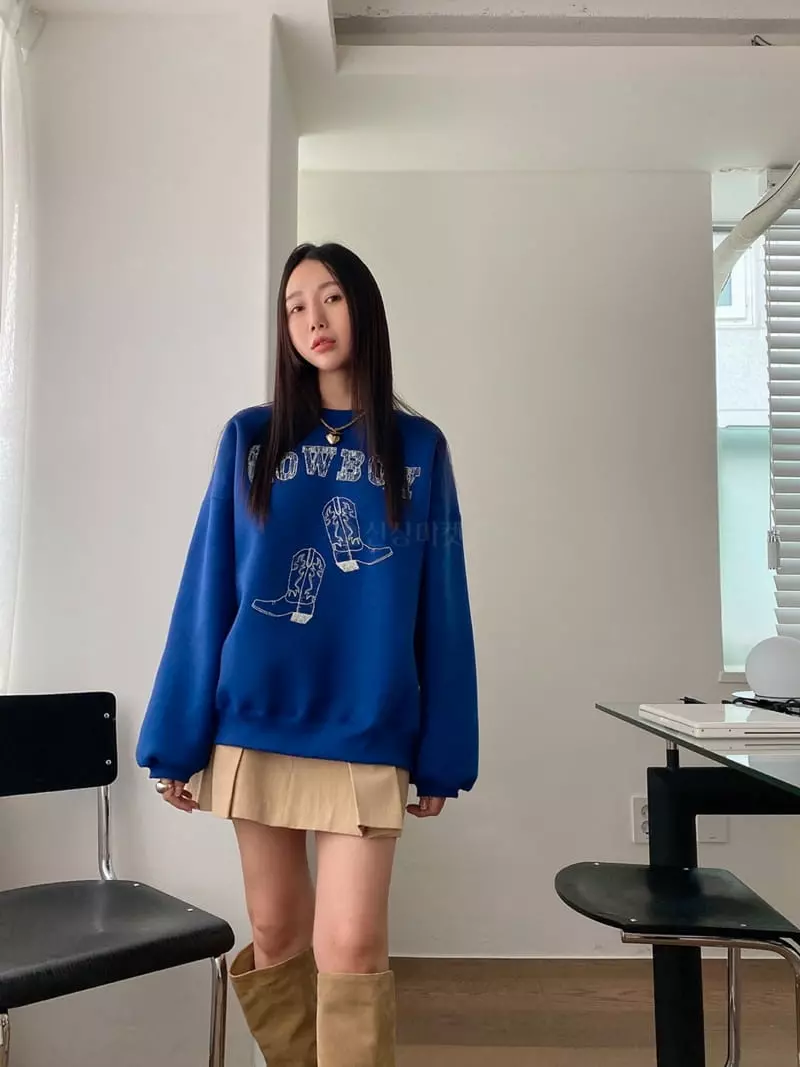 Made - Korean Women Fashion - #momslook - Boy Sweatshirt - 4