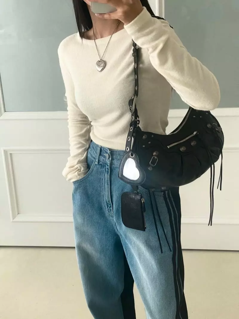 Made - Korean Women Fashion - #womensfashion - Neck Tee - 12