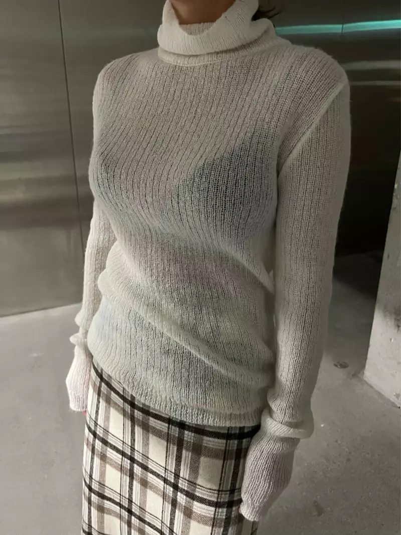 Maint - Korean Women Fashion - #momslook - Mo Hair Turtleneck Tee - 5