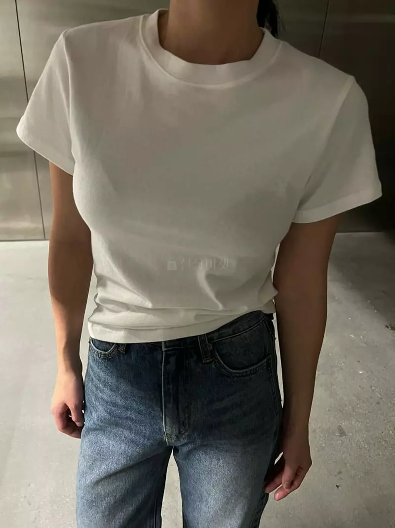 Maint - Korean Women Fashion - #thatsdarling - Peach Slim Tee