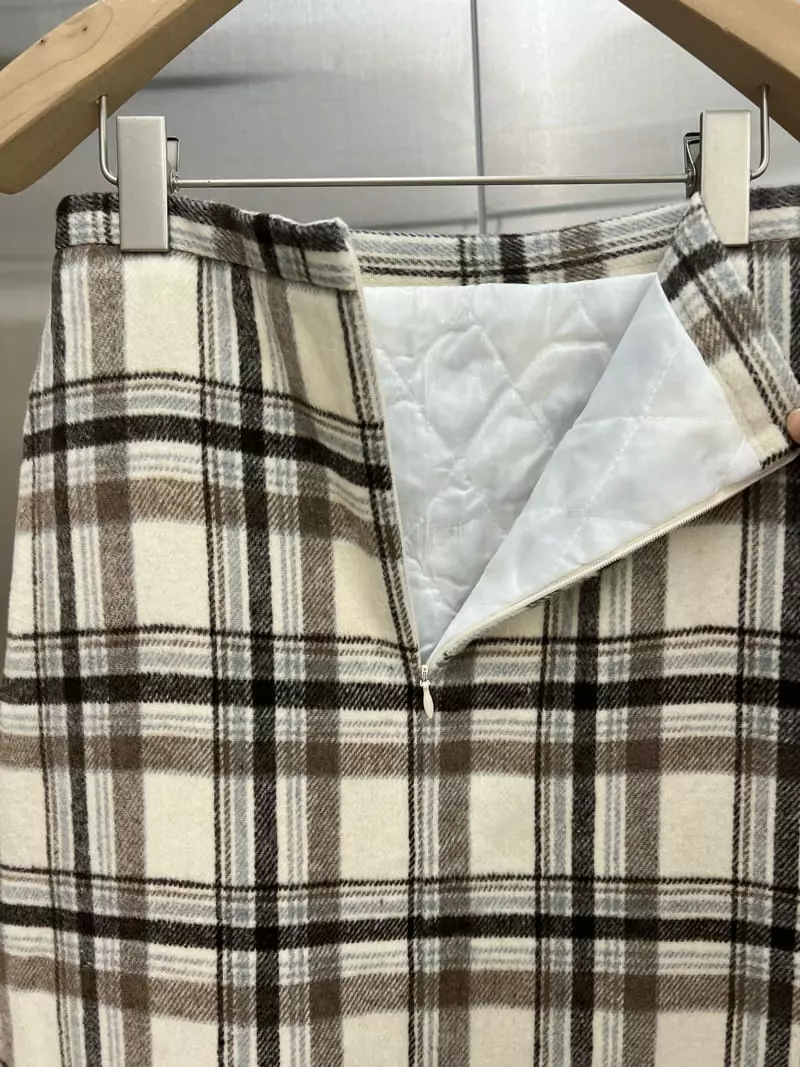 Maint - Korean Women Fashion - #womensfashion - Quilting Check Skirt - 12