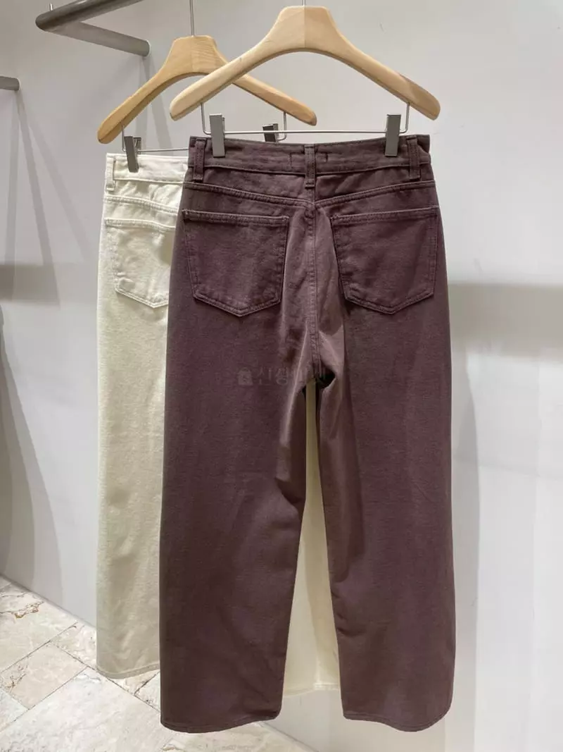 Majdan - Korean Women Fashion - #romanticstyle - Kate Jeans - 11