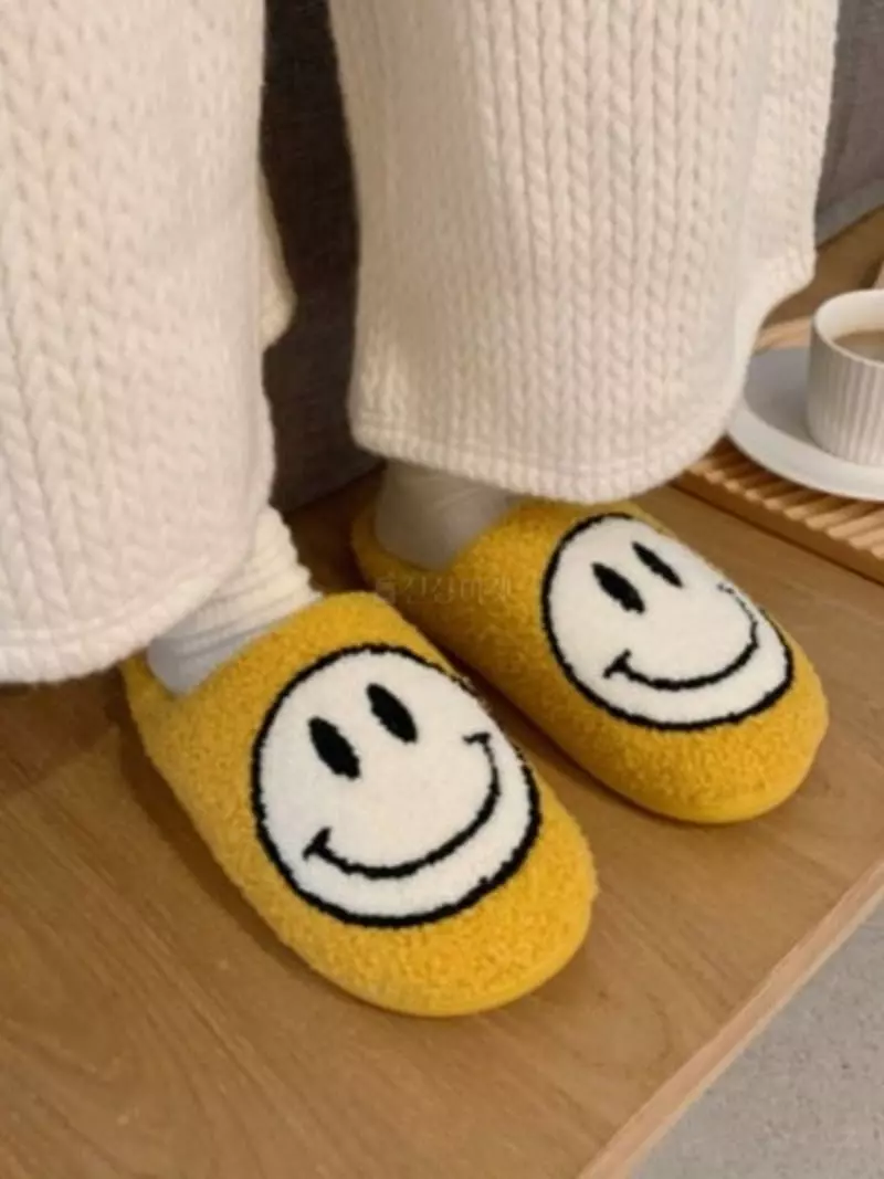 Marie - Korean Women Fashion - #womensfashion - Smile  Slippers - 6