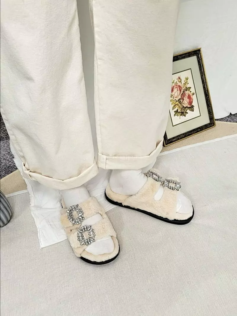 Marie - Korean Women Fashion - #momslook - Jewerly Slippers - 4