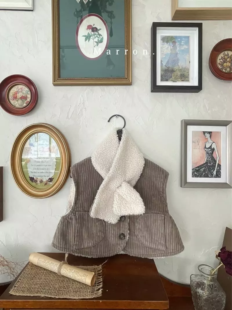 Marron. - Korean Children Fashion - #littlefashionista - Bboglei Vest Muffler Set - 4
