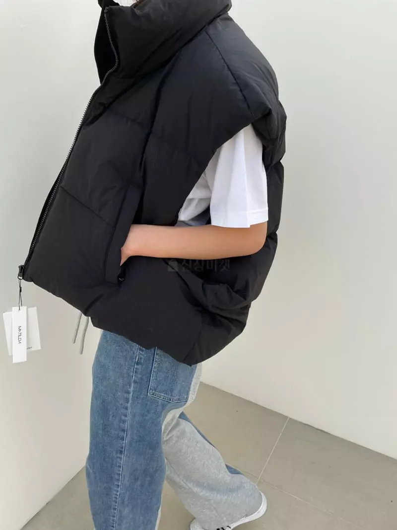 Matilda - Korean Women Fashion - #momslook - Unbal Vest Padding - 6
