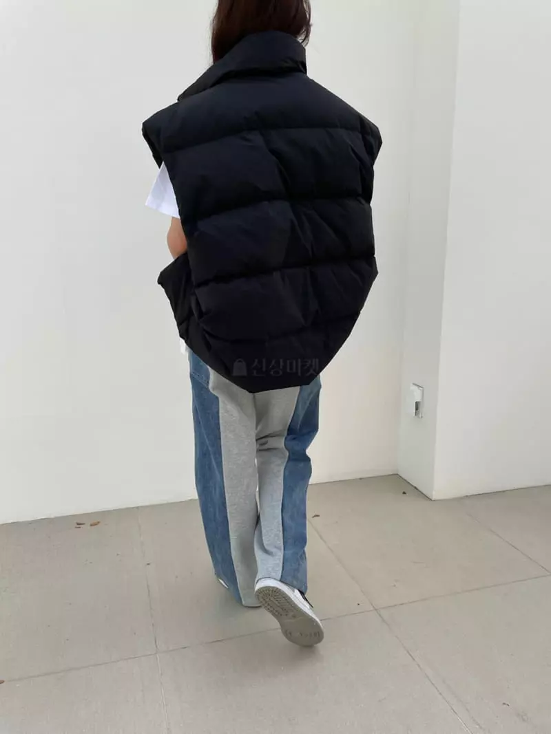 Matilda - Korean Women Fashion - #momslook - Unbal Vest Padding - 8
