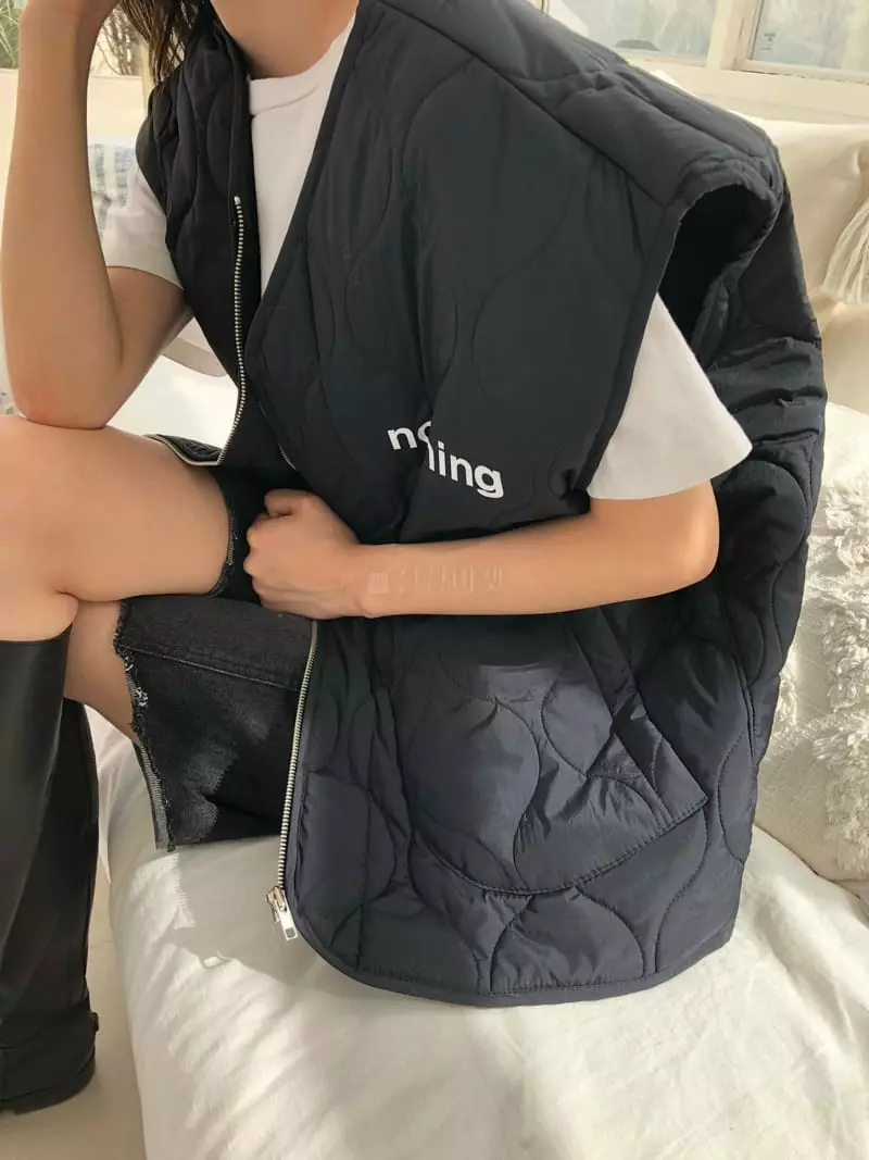 Matilda - Korean Women Fashion - #womensfashion - Nothing Padding Vest - 4