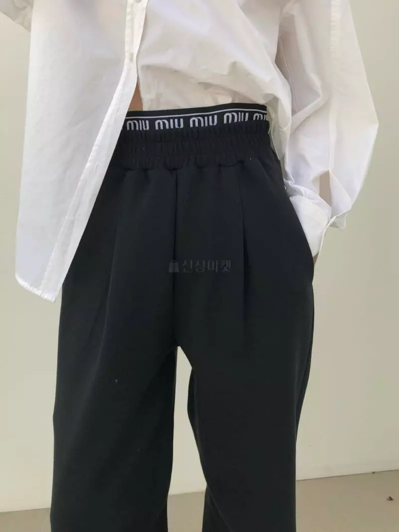 Matilda - Korean Women Fashion - #vintageinspired - Mini Banding Pants - 2