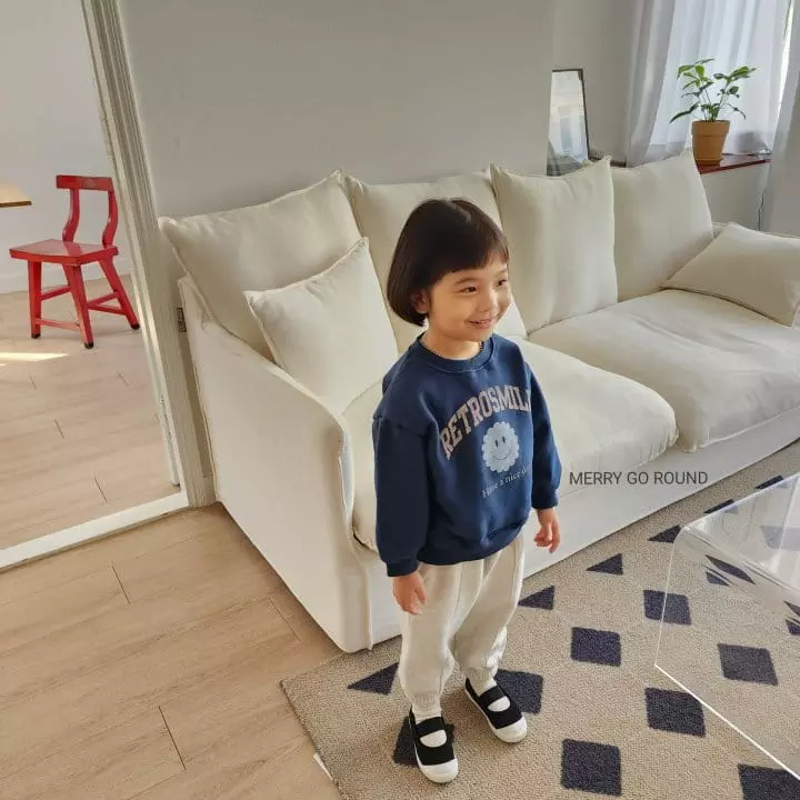 Merry Go Round - Korean Children Fashion - #prettylittlegirls - Retro Smile Sweatshirt - 2