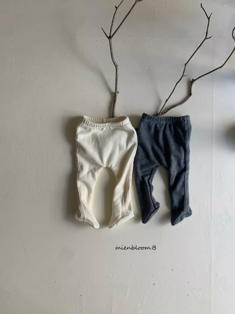 Mienbloom B - Korean Baby Fashion - #babyoninstagram - 22 Monk Foot Leggings - 2