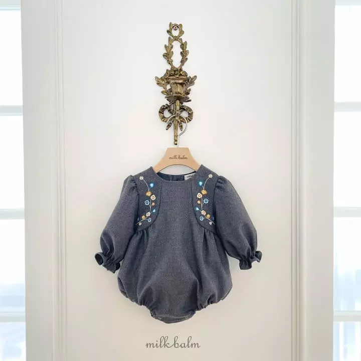 Milk Balm - Korean Baby Fashion - #babygirlfashion - Chalotte Embrodiery Bodysuit