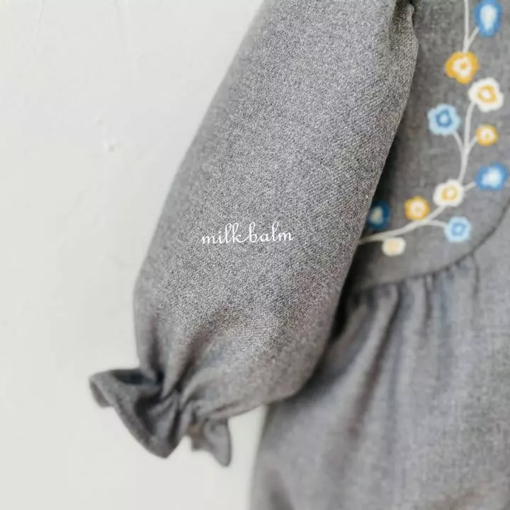 Milk Balm - Korean Baby Fashion - #babyoutfit - Chalotte Embrodiery Bodysuit - 6