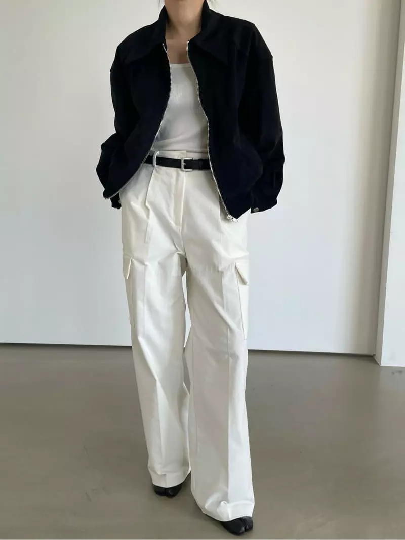 Moment - Korean Women Fashion - #womensfashion - Velvet Pocket Pants - 4