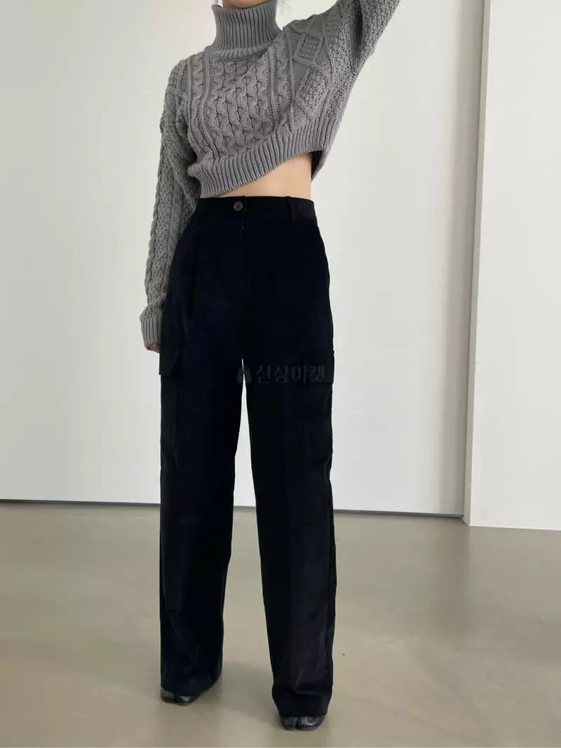 Moment - Korean Women Fashion - #momslook - Velvet Pocket Pants - 8