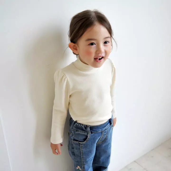 Momo Ann - Korean Children Fashion - #kidsshorts - Le Panf Turtleneck Tee - 2