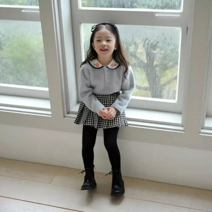Momo Ann - Korean Children Fashion - #kidsshorts - Check Wrinkle Skirt Pants - 5