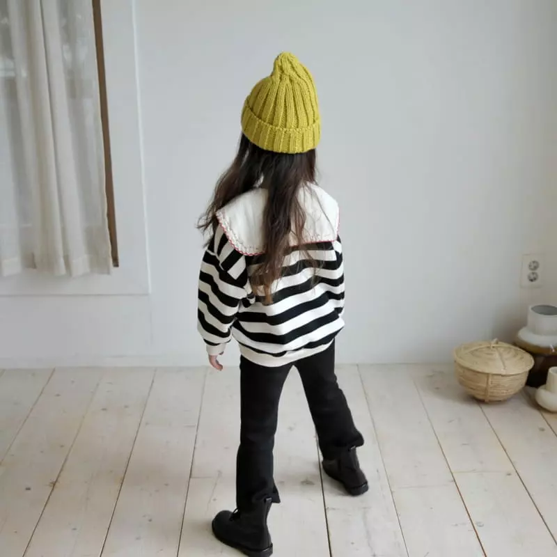 Momo Ann - Korean Children Fashion - #kidzfashiontrend - Collar Embrroidery Sweatshirt - 5