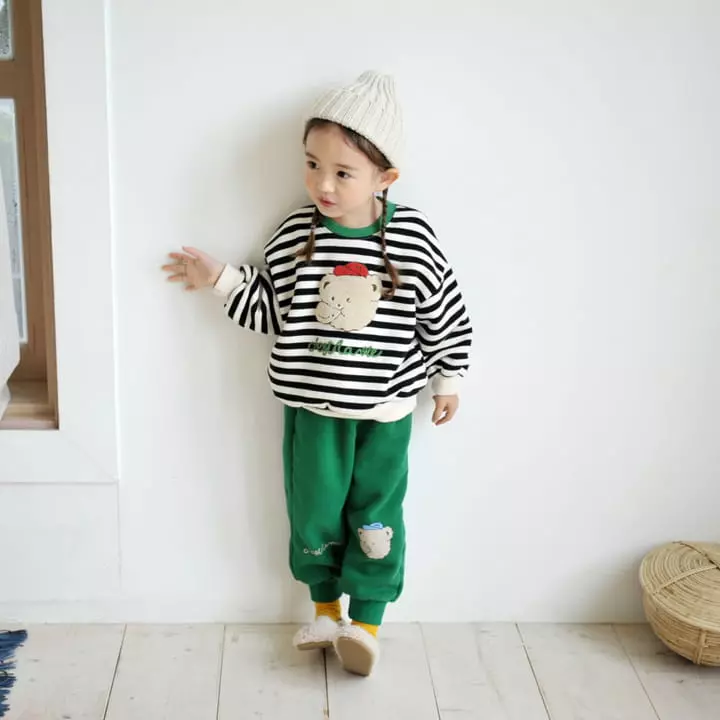 Momo Ann - Korean Children Fashion - #littlefashionista - Bboglei Bear Sweatshirt - 2