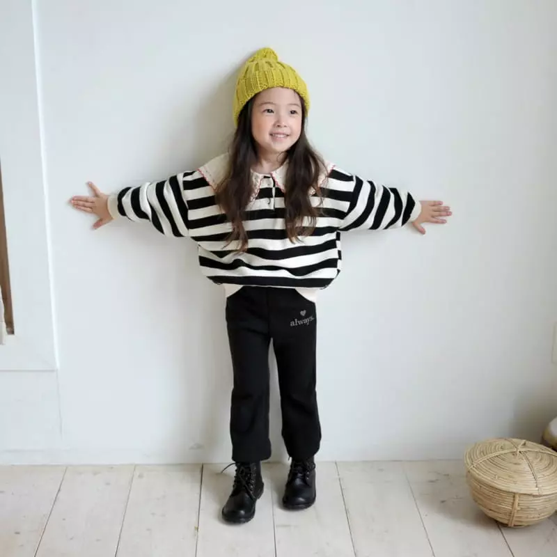 Momo Ann - Korean Children Fashion - #minifashionista - Collar Embrroidery Sweatshirt - 9