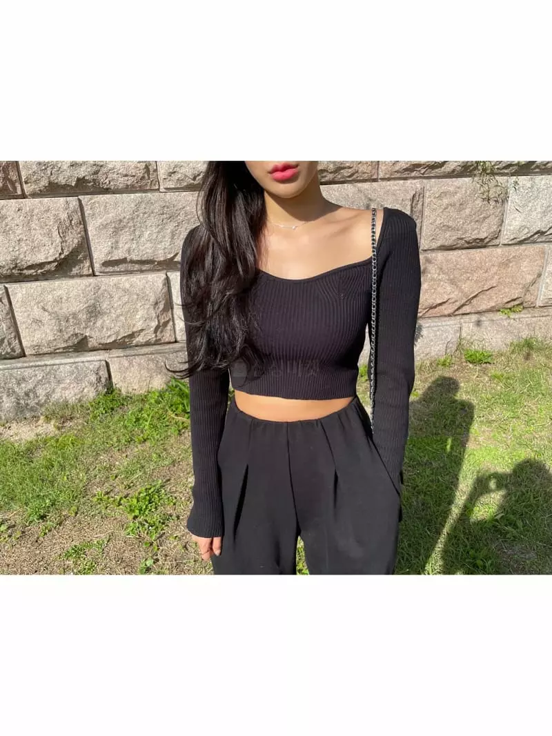 Monroe - Korean Women Fashion - #momslook - Long Sleeve Rib Knit Tee