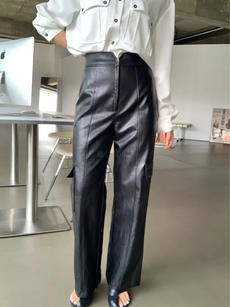 Mosaic - Korean Women Fashion - #momslook - Leather Pocket Pants - 2