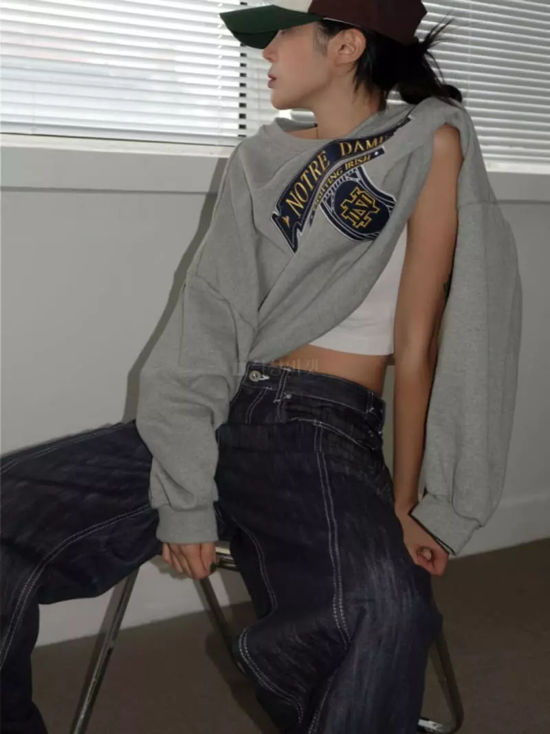 Mosaic - Korean Women Fashion - #shopsmall - Notre Dame Vintage Sweatshirt - 8