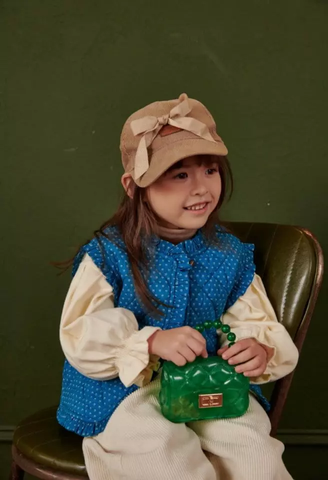 Mumunbaba - Korean Children Fashion - #prettylittlegirls - Frill Quilting Vest - 6