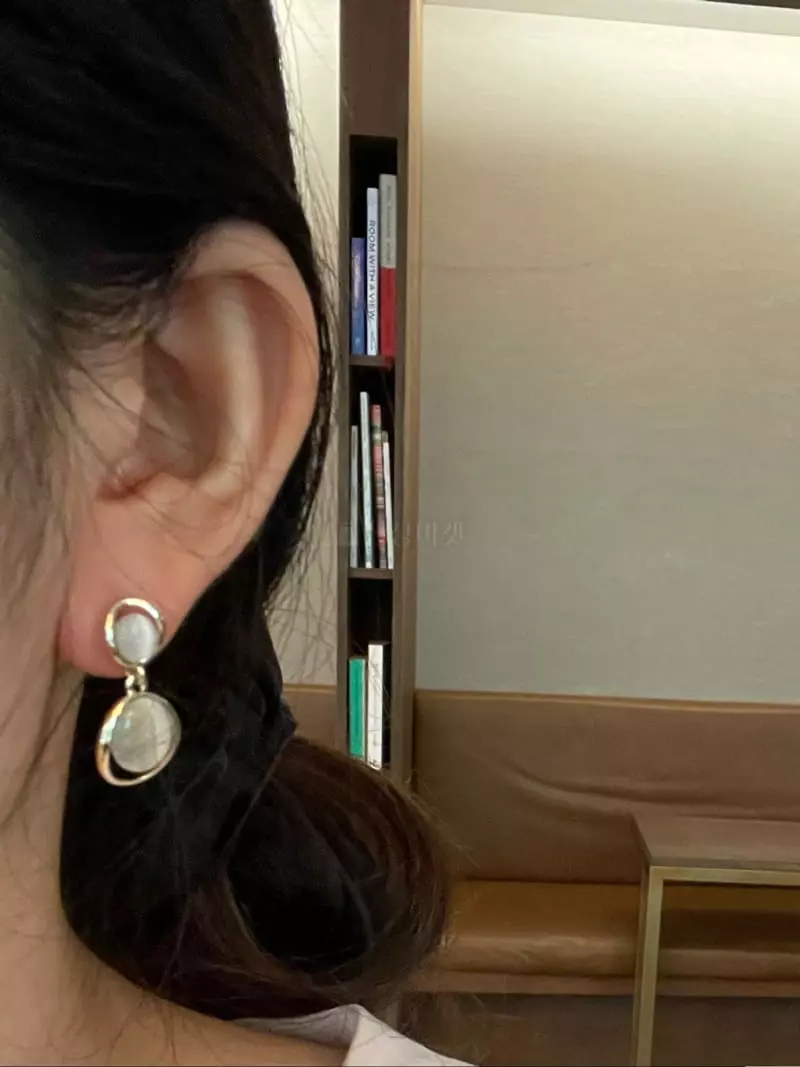 Muse - Korean Women Fashion - #restrostyle - Cat Earring - 4