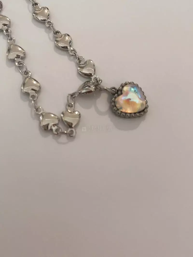 Muse - Korean Women Fashion - #vintagekidsstyle - Hear Bracelet - 3