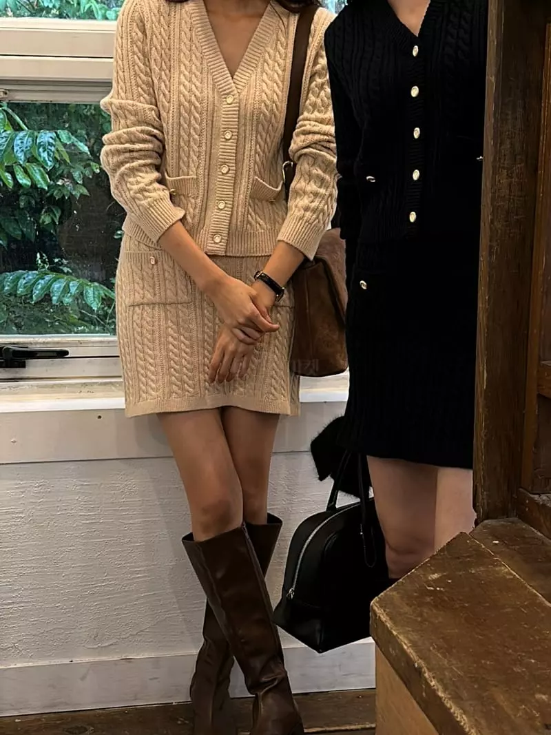 Nan - Korean Women Fashion - #womensfashion - Royal Skirt - 3