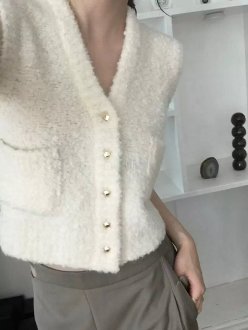 Nan - Korean Women Fashion - #womensfashion - Gold Button Vest - 6