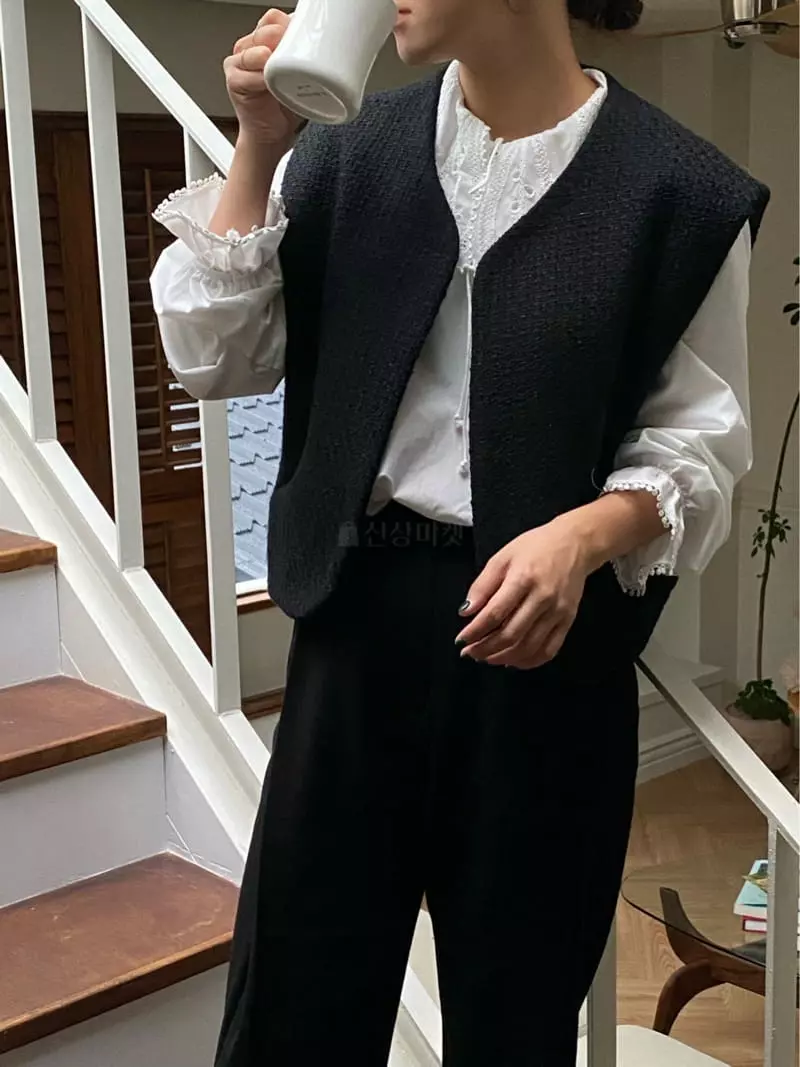 Nave - Korean Women Fashion - #womensfashion - You Are Vest - 4