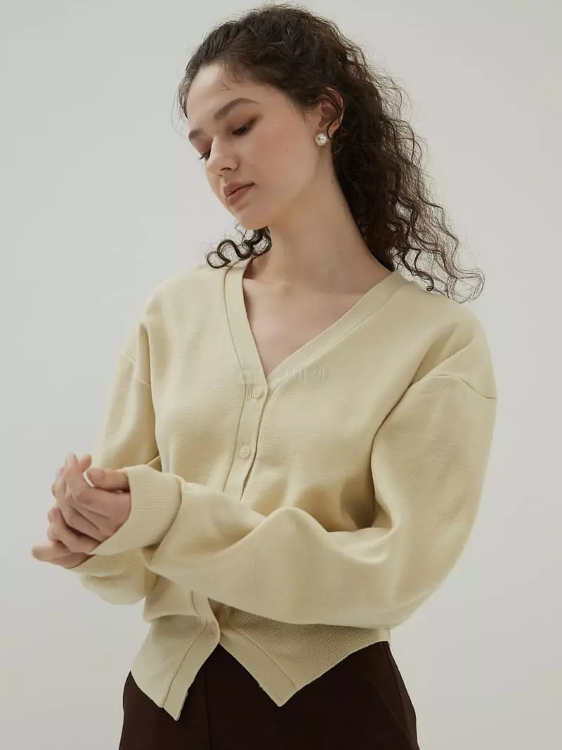 Neroli36 - Korean Women Fashion - #momslook - Volume Line Cardigan