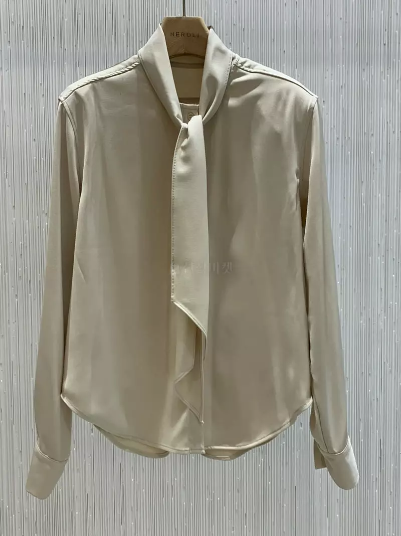 Neroli36 - Korean Women Fashion - #momslook - Bay Bean Blouse - 9